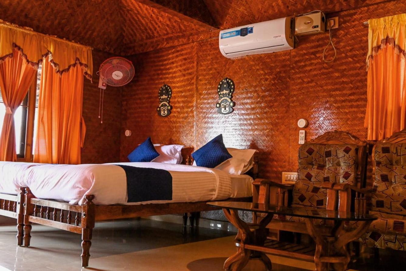 Sajeev Home Stay Cherai Beach Room photo
