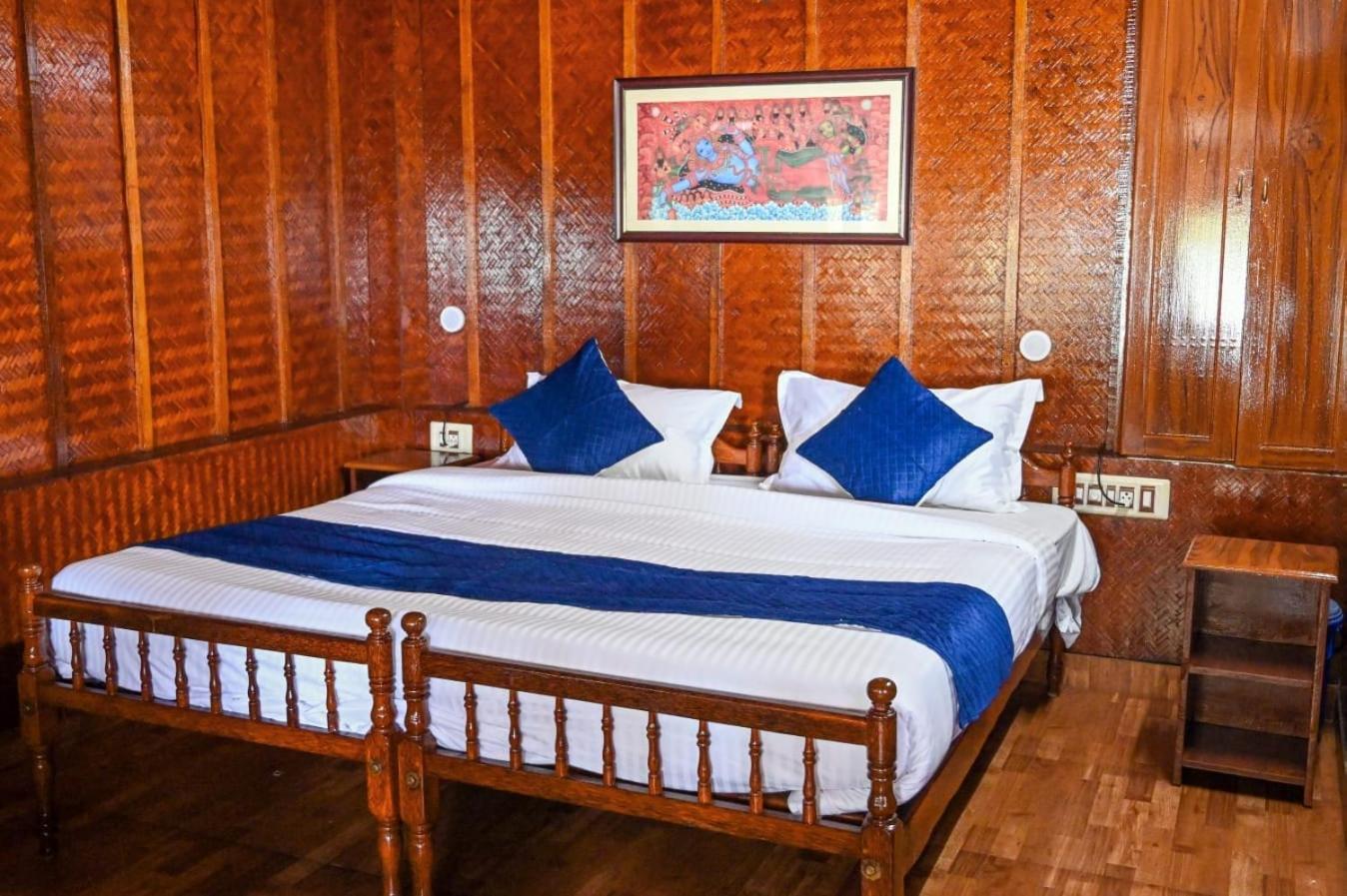 Sajeev Home Stay Cherai Beach Room photo
