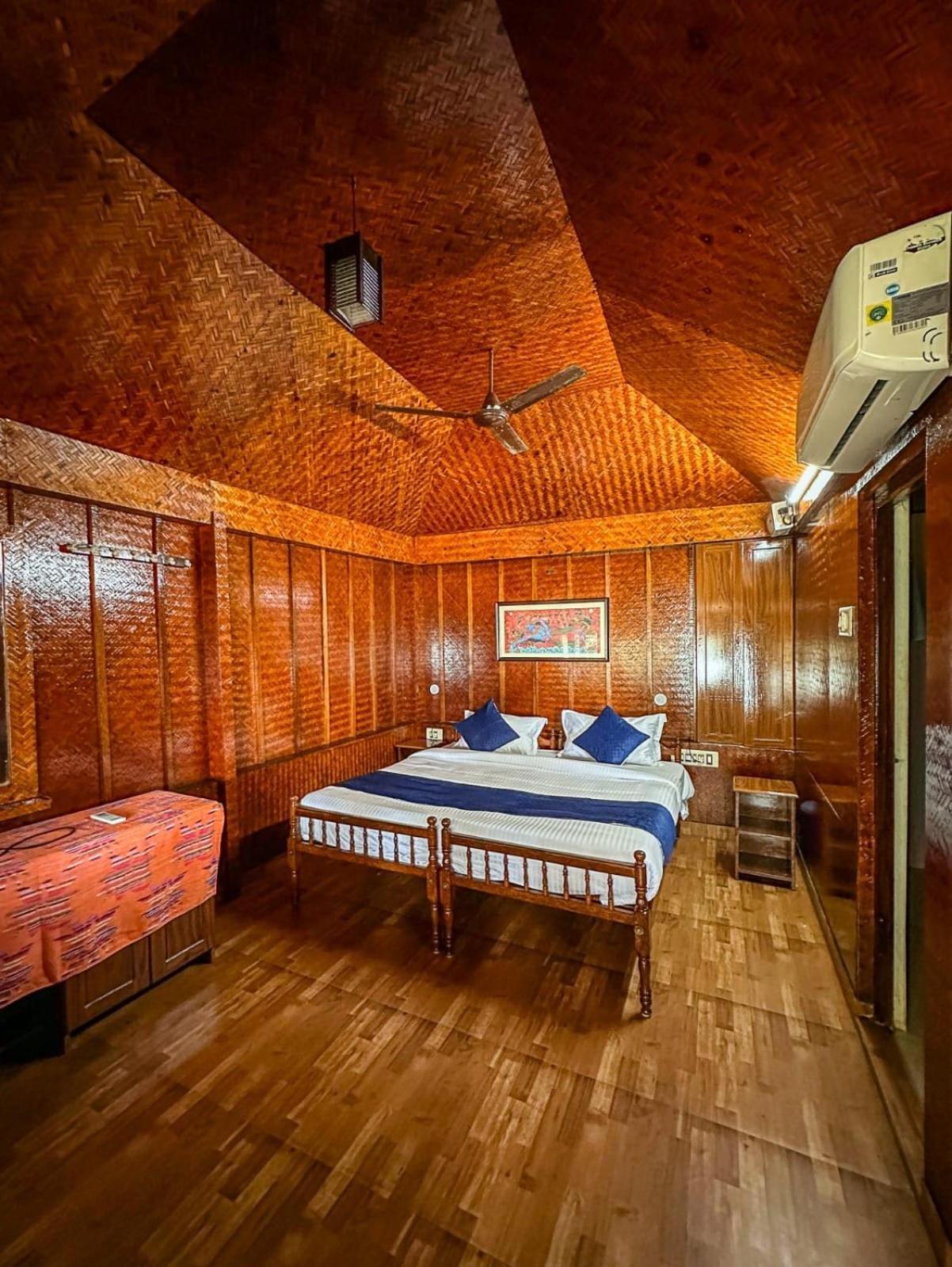 Sajeev Home Stay Cherai Beach Room photo
